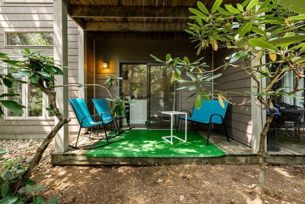 Lyndhurst Cozy Condo In Wintergreen Resort That Sleeps 4! מראה חיצוני תמונה